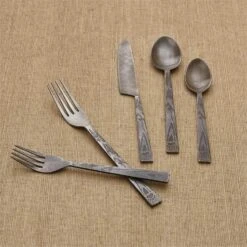 Bear Tracks Flatware 5-Piece Silverware Set