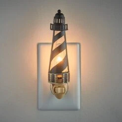 Alternative view of Cape Hatteras Night Light