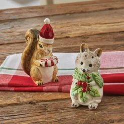 Alternative view of Farmhouse Snowman Salt & Pepper Set