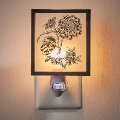 Alternative view of Petals Night Light