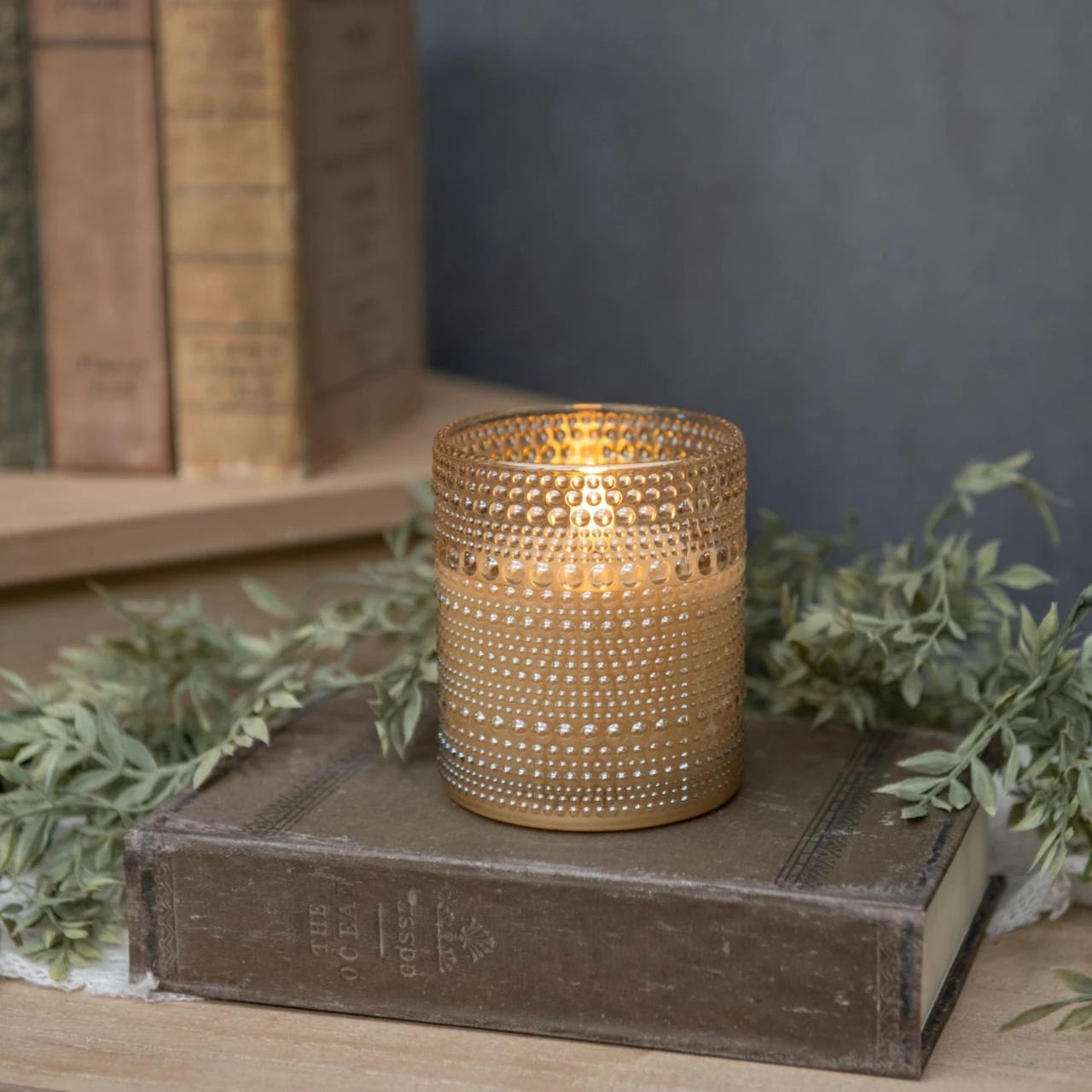 Champagne Dotted Glass Timer Candle - 4" Pillar 3D Flame 2 Champagne Dotted Glass Timer Candle - 4" Pillar 3D Flame - Image 2