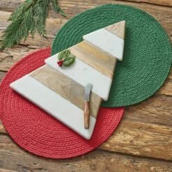 Alternative view of Christmas Tree Cutting Board