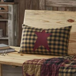 Alternative view of Connell Prim Pillow - 14x22