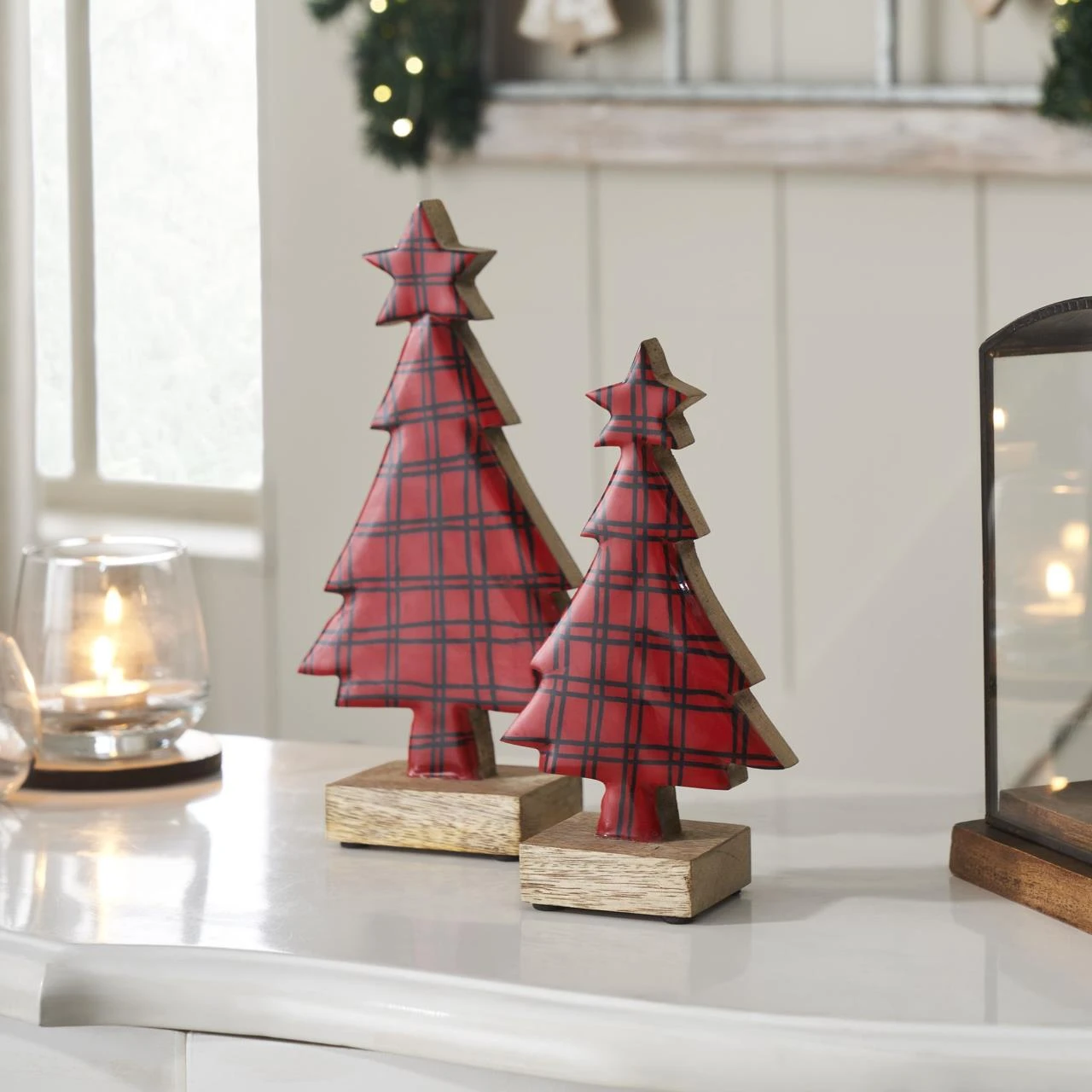 Red Plaid Wooden Trees - Set Of 2 2 Red Plaid Wooden Trees - Set Of 2 - Image 2
